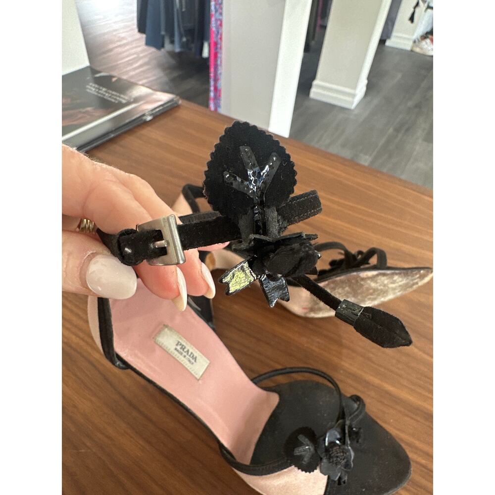 Vintage Prada Sandal Heels Flower Embellishment Size 36EU 6US - Picture 8 of 9